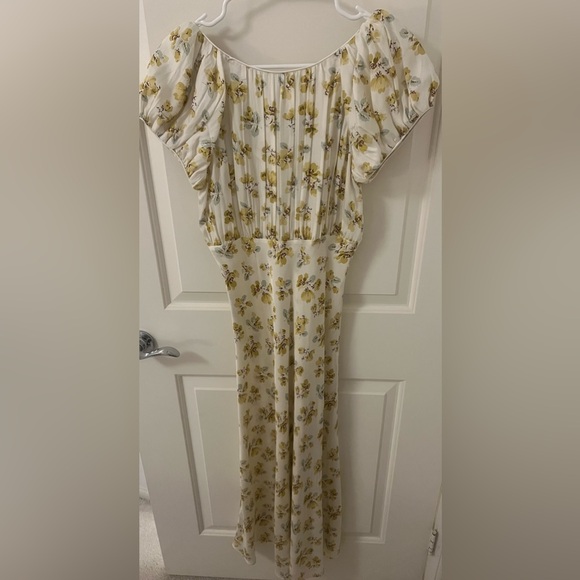 Doen Florencia Dress in frolicking floral - Picture 3 of 7